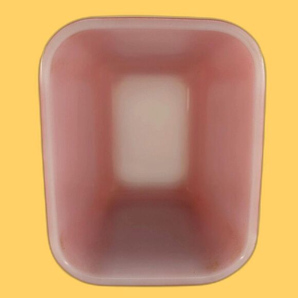 Pyrex Vintage Refrigerator Dish Red w/White Interior 4 1/4"L x 3 1/2"W x 2 3/4"D - Picture 4 of 7